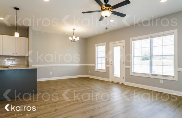 3708 Oak Leaf Way Gallery 3
