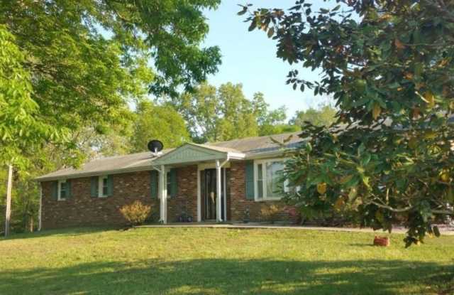 12381 GROSSTOWN Road Gallery 1
