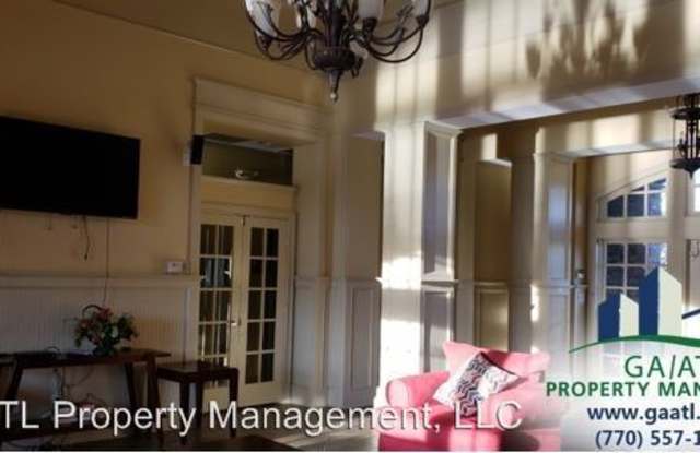 3162 Briaroak Drive Gallery 3