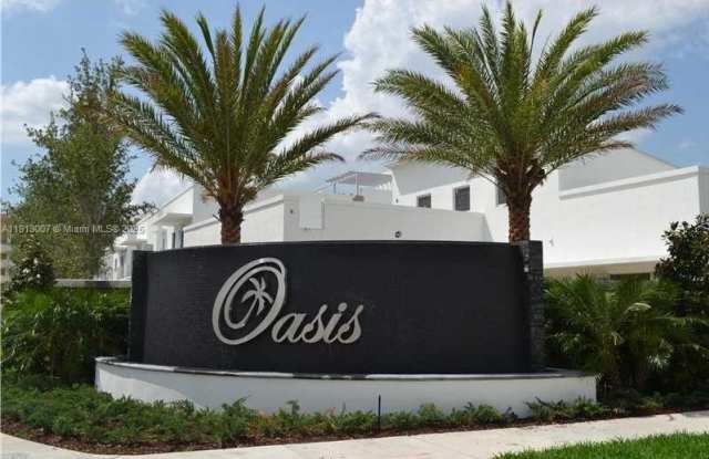 8240 NW 34th St - 8240 Northwest 34th Street, Doral, FL 33122