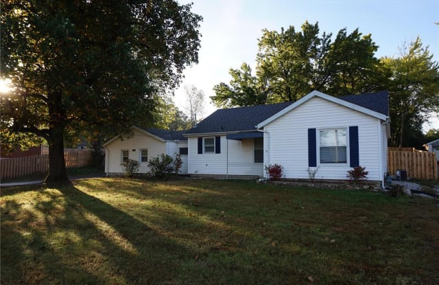 2756 Yaeger Road - 2756 Yaeger Road, Oakville, MO 63129
