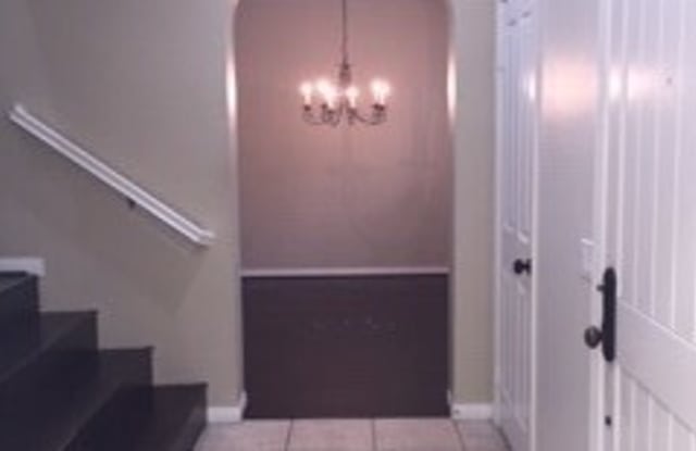 8458 Weatherwood Gallery 2