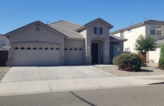 8806 W AUGUSTA Avenue - 8806 West Augusta Avenue, Glendale, AZ 85305