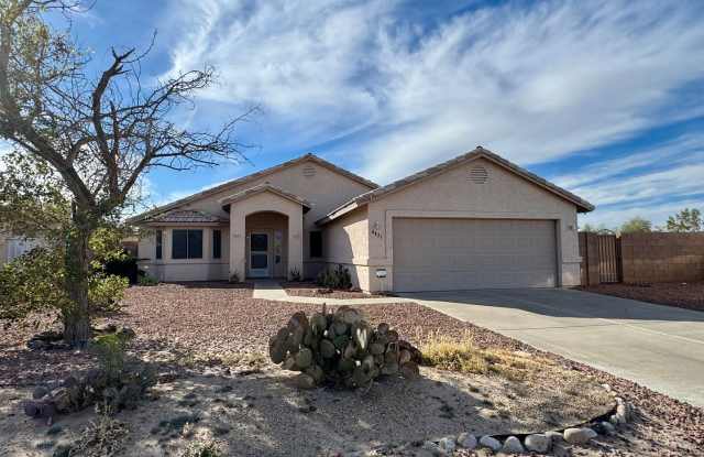 Don't miss this beutiful home with a pool and mountain views photos photos