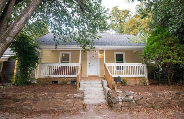 624 Woodward Avenue SE - 624 Woodward Avenue Southeast, Atlanta, GA 30312