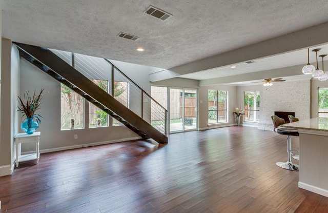 6506 Kathleen Court Gallery 4