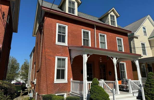 26 N CONGRESS ST photos photos