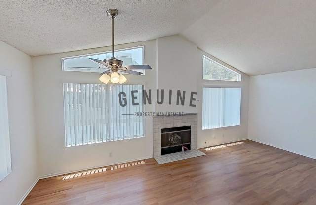 Charming 1Bd Upstairs Condo w/ Den  Garage photos photos