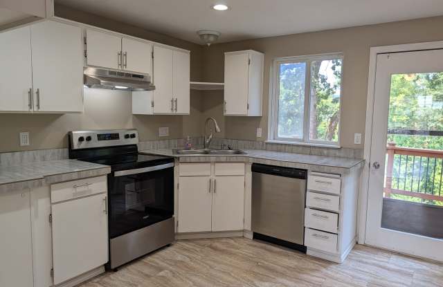 194 South 12th Street - 1 Gallery 4
