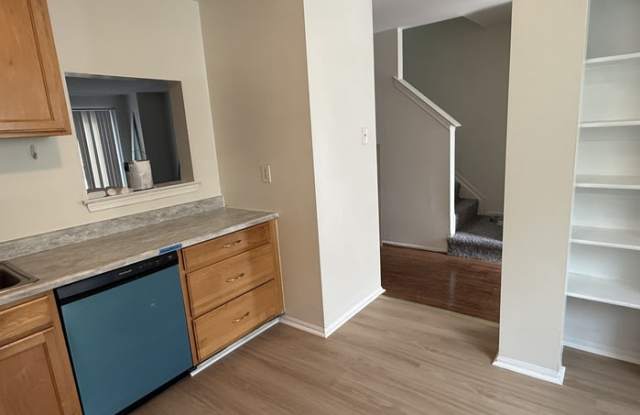 96 Courtland Woods Circle Gallery 4