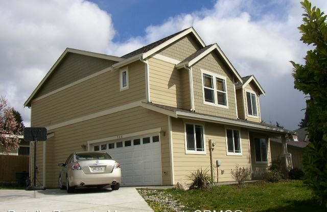744 Sylvan Way - 744 NE Sylvan Way, Bremerton, WA 98310