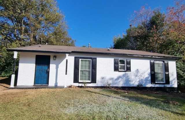 2039 Winona Avenue photos photos