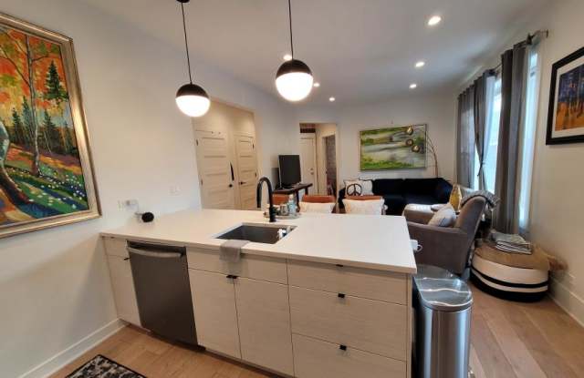 1658 West Summerdale Gallery 2