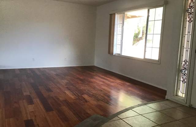 6345 E COCHISE Road Gallery 2