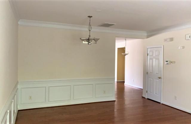 5212 Berkeley View Circle Gallery 4