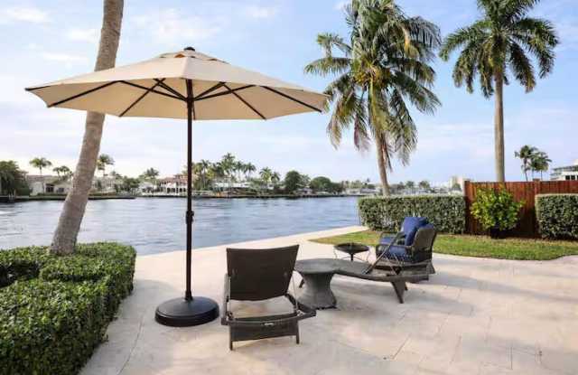 3018 NE 26th Street photos photos