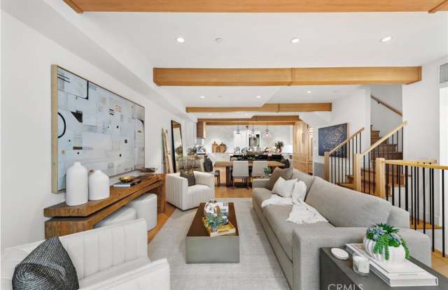 20462 Santa Ana Ave photos photos
