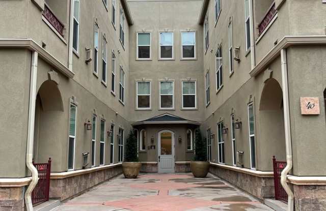 Penthouse 2bd/2ba Condo in Cherry Creek- 2 ASSIGNED GARAGE SPOTS!! Available 5/1!! - 40 Madison Street, Denver, CO 80206