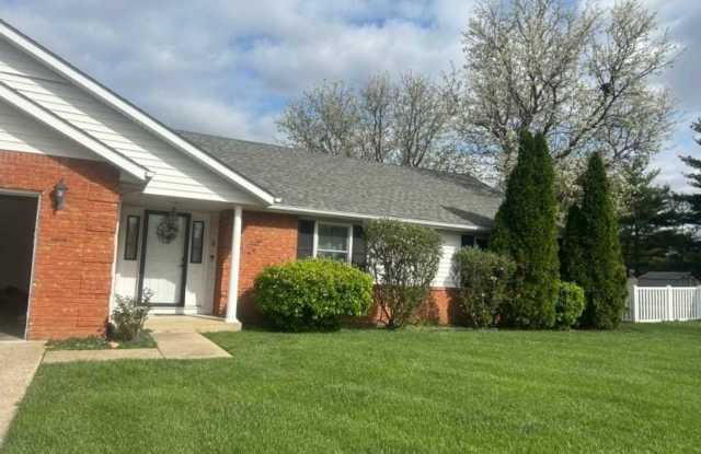 Charming 3BR House in Belleville photos photos