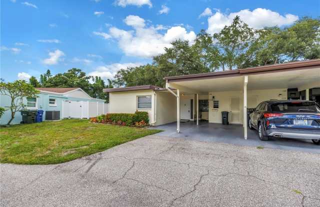 6232 GREEN VIEW Circle Gallery 2