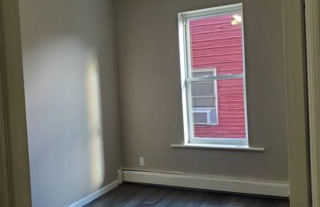 346 Liberty St #2 Gallery 2