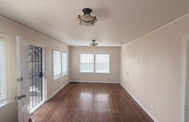 Home Sweet home-Beautiful 2 bedroom 1 bathroom Gallery 4