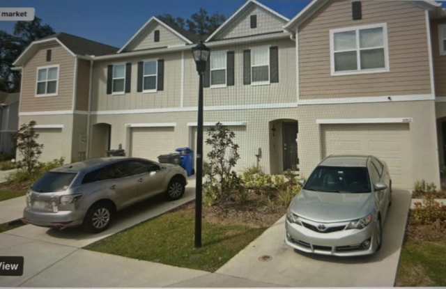 10910 Golden Acorn Avenue photos photos