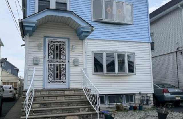 736-738 Eaton St photos photos