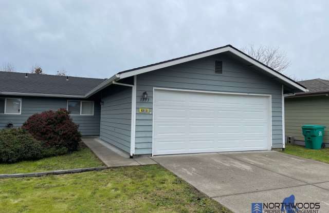 Nice 2 Bedroom 1 Bathroom Duplex-Grants Pass photos photos Nice 2 Bedroom 1 Bathroom Duplex-Grants Pass photos photos