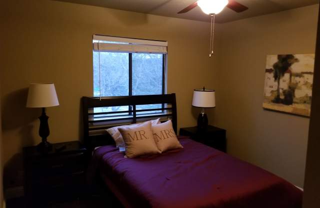 2300 Creekview Dr Gallery 2