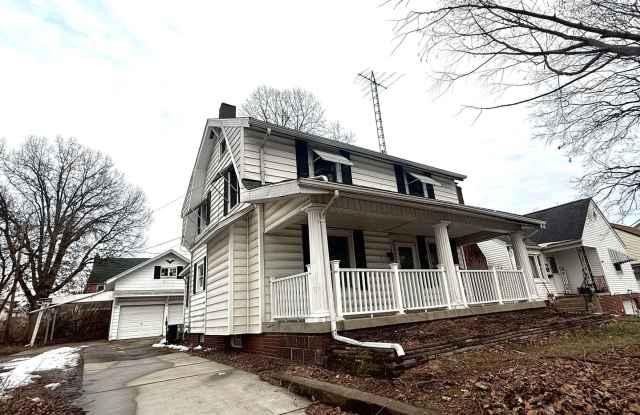 Three bedroom two bathroom home for rent photos photos