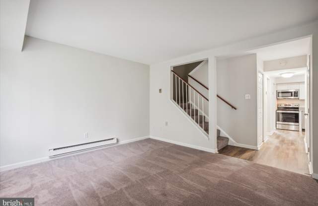8857 TAMEBIRD Court Gallery 3