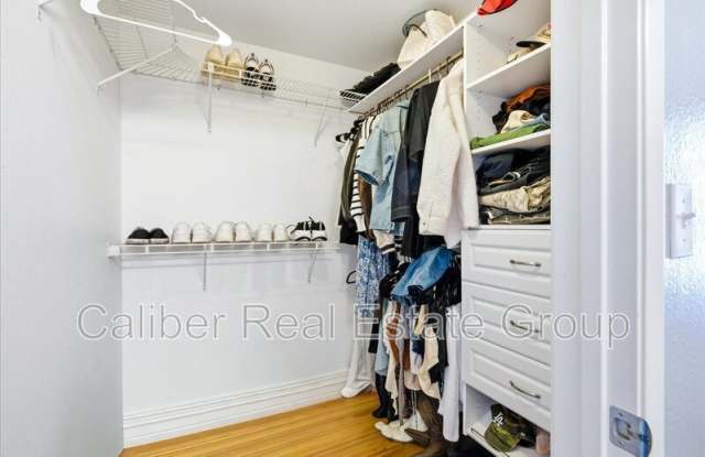 7743 Viewrim Gallery 3