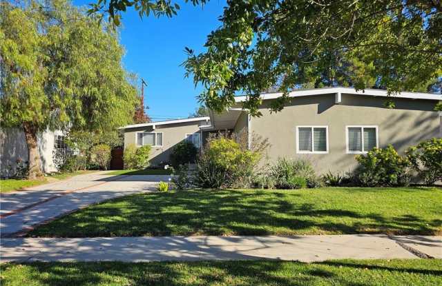 6014 Wish Avenue photos photos