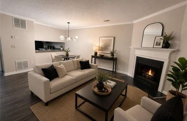 6458 Bedford Lane Gallery 4