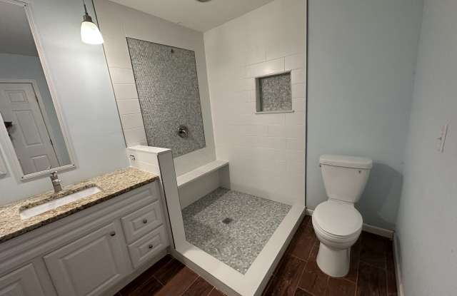 664 River Bend Dr Gallery 2