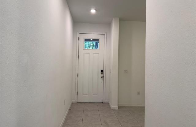 15097 WILLOW ARBOR Circle Gallery 4