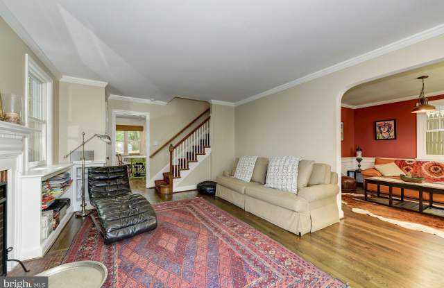 6010 32ND STREET NW Gallery 2