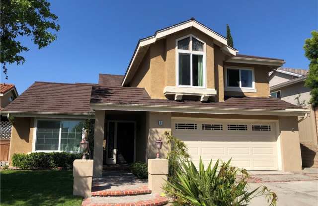 7 Windsor - 7 Windsor, Irvine, CA 92620