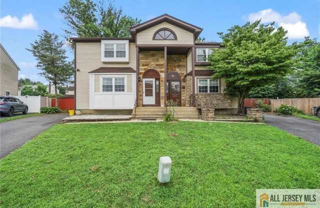21 Jeremy Drive photos photos