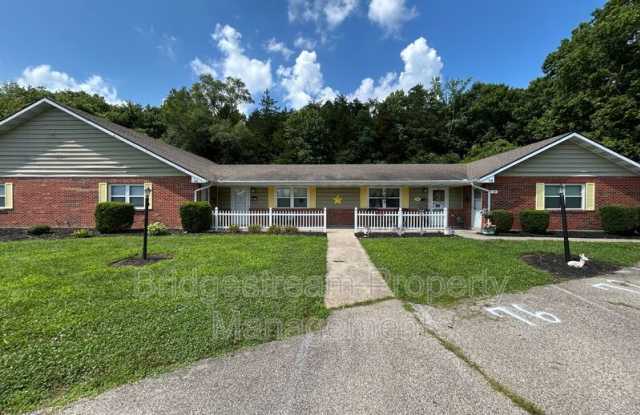 82 Candlewood Ct photos photos