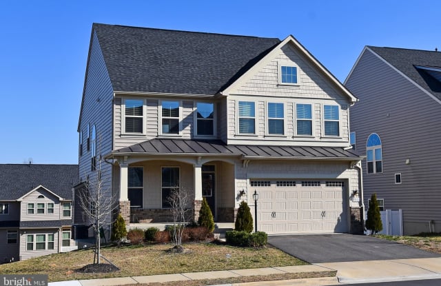4516 ELLERY COURT - 4516 Ellery Ct, Lake Ridge, VA 22192