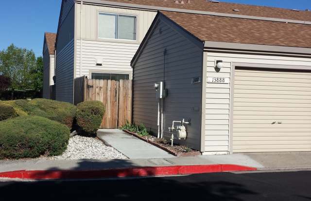 2 bedroom or 1 bed with loft photos photos
