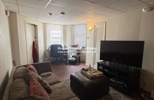 290 Newbury photos photos