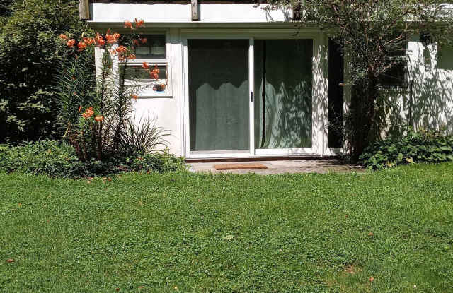 360 MARLBOROUGH Road photos photos