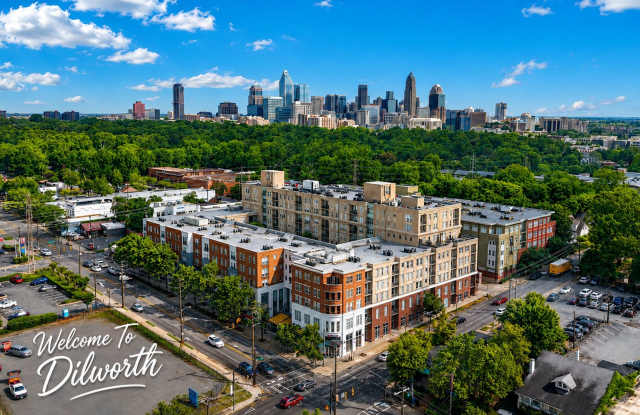 Dilworth Townhome-Style Condo | 2BR/2.5BA | Private Entrance | Walk to South End, Harris Teeter, Latta Park and more... photos photos
