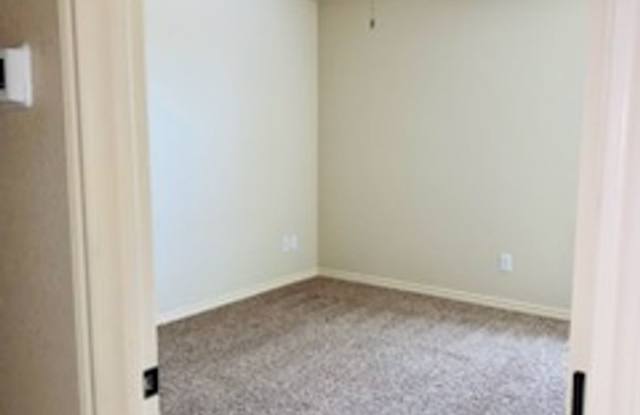 4505 Skyflower Gallery 4