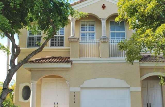 3132 NW 101st Pl # 3132 Gallery 2