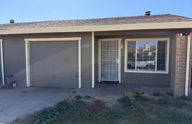8528 German Dr Gallery 1
