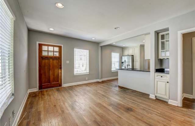 1155 Avondale Avenue SE Gallery 3